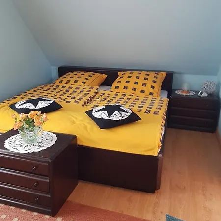 Haus Schleisonne 아파트 *